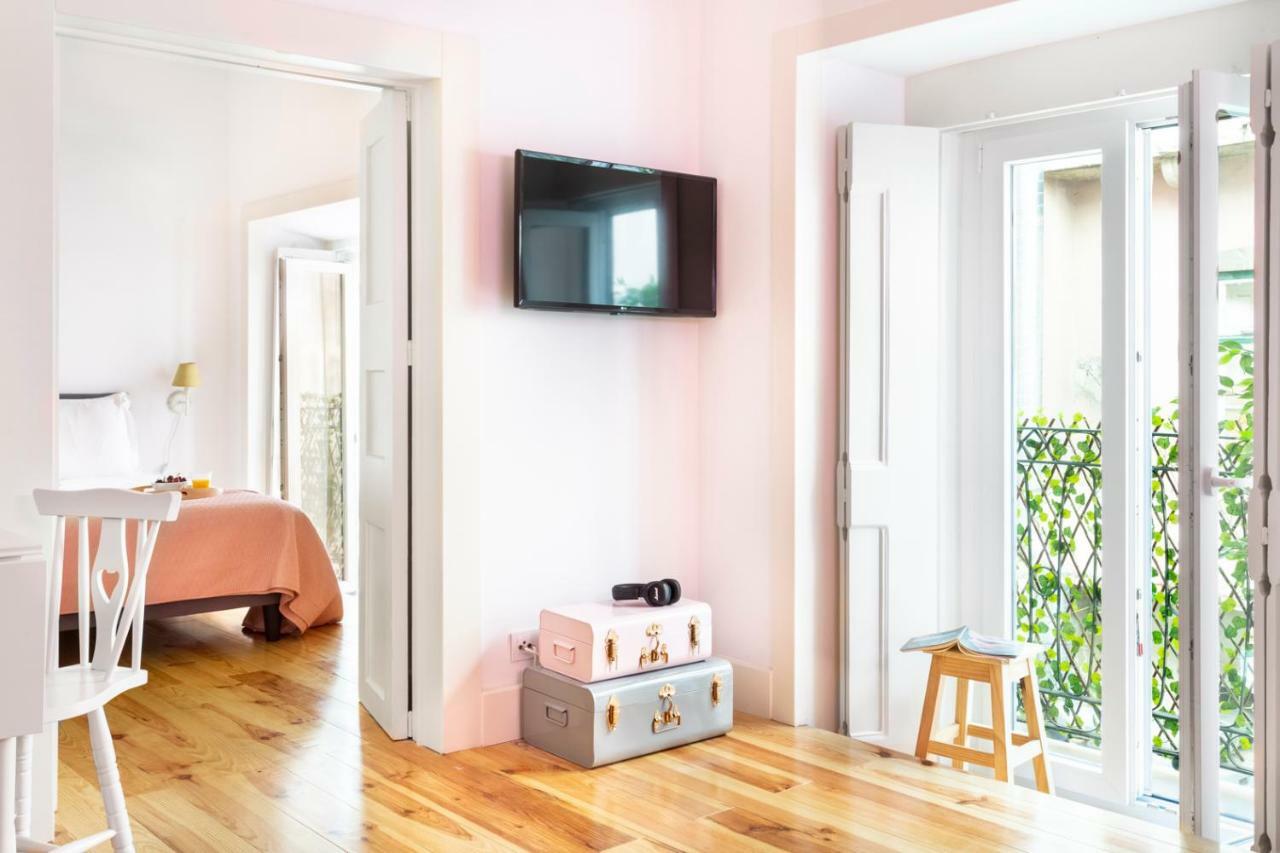 Lejlighed Altido Chic 1br Apt With Balcony Close By Graca Viewpoint And Tram Stops